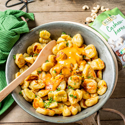 Bild Vegane Gnocchi mit „Käsesauce“